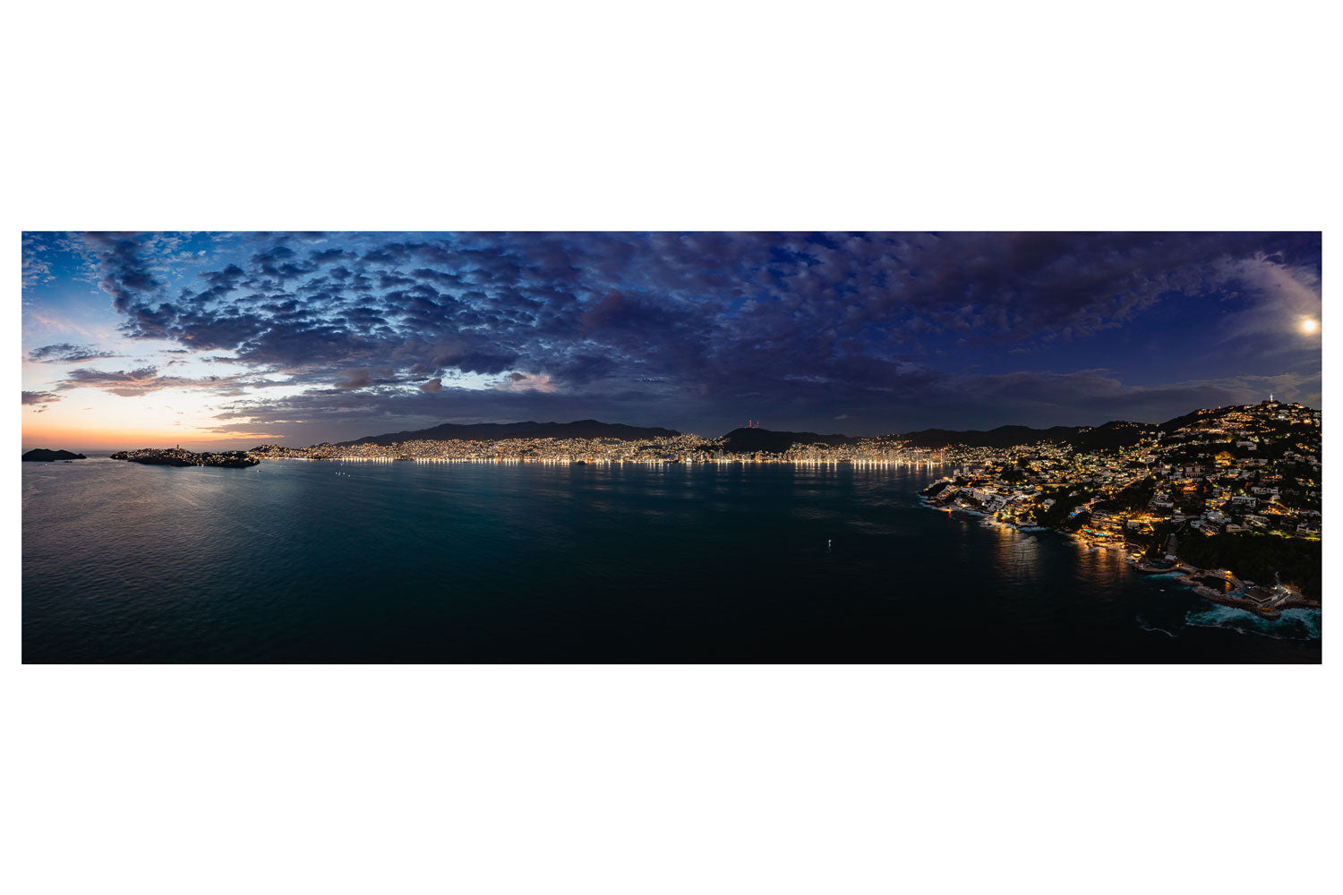 Twilight Over Acapulco Bay - Rodrigo Ojeda Photography